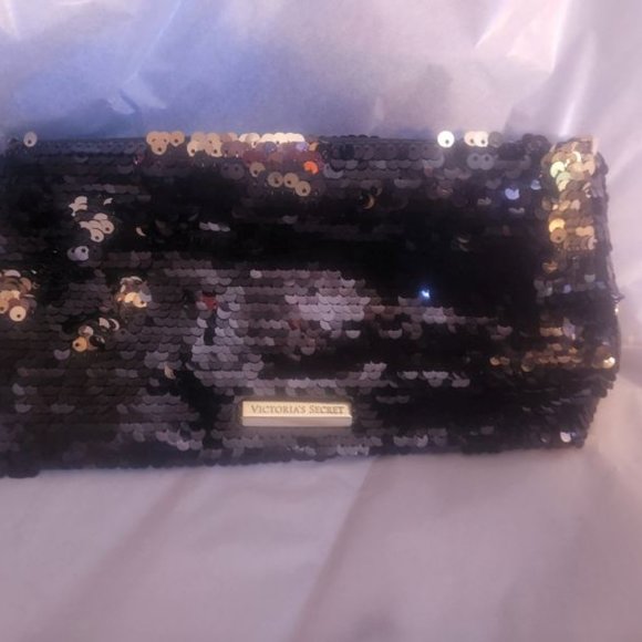 Victoria's Secret Beautiful Black & Silver sequined clutch bag LOWERED PRICE - Picture 7 of 11
